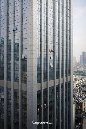 一步一脚印，踏实！