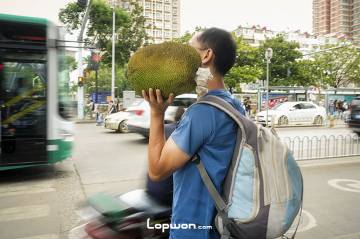 与其被动等待，不如主动寻找