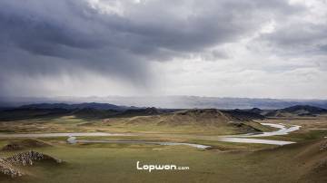 视频：万里赴疆踩线路