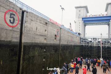 2021年12月12日，湖北省宜昌市，长江一景。by Lopwon