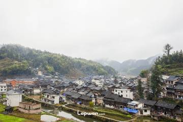 2022年01月10日，贵州省黎平县，地扪侗寨一景。by Lopwon