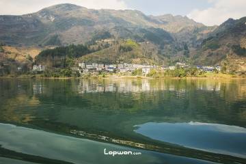 2022年01月01日，贵州省沿河县，乌江一景。by Lopwon