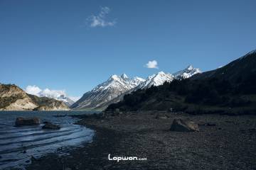 2018年05月18日，西藏自治区昌都市，然乌湖一景。by Lopwon