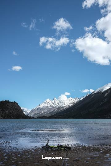 2018年05月18日，西藏自治区昌都市，然乌湖一景。by Lopwon