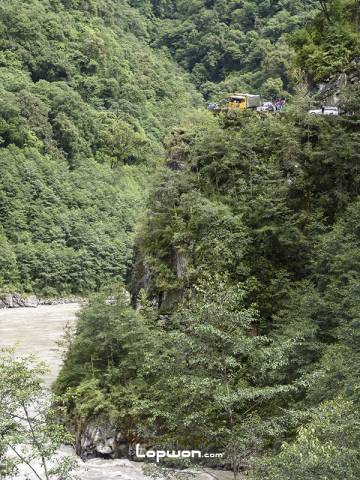 2013年07月19日，西藏自治区波密县，帕隆藏布江与排龙天险。by Lopwon