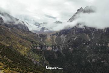 视频：2012，Cage of Shadows